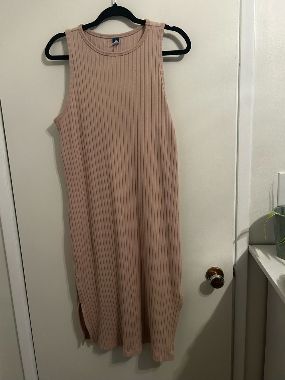 Old Navy Ribbed Sleeveless Midi Dress - Blush Pink